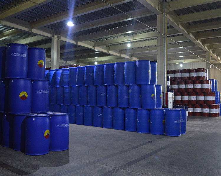 山西鑫瑞澤潤滑油公司：太原工業(yè)潤滑油選用原則是什么？